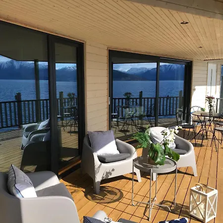 Panoramaresort: Hardangerfjord Waterfront Retreat With Boat And Sauna Apartment Oystese