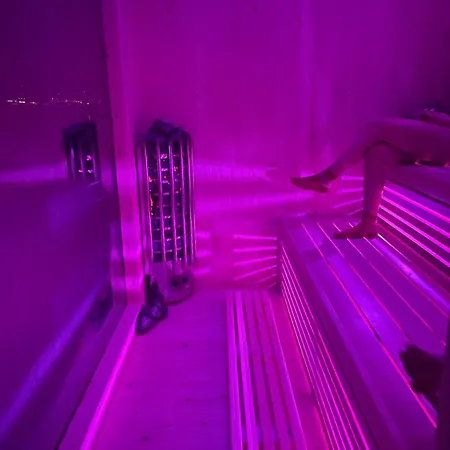 Apartment Panoramaresort: Hardangerfjord Waterfront Retreat With Boat And Sauna *